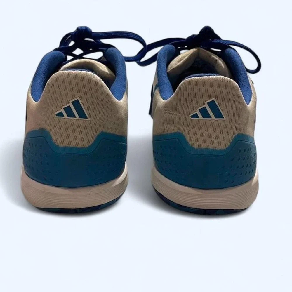 Adidas Lightstrike indoor soccer shoes size 7.5